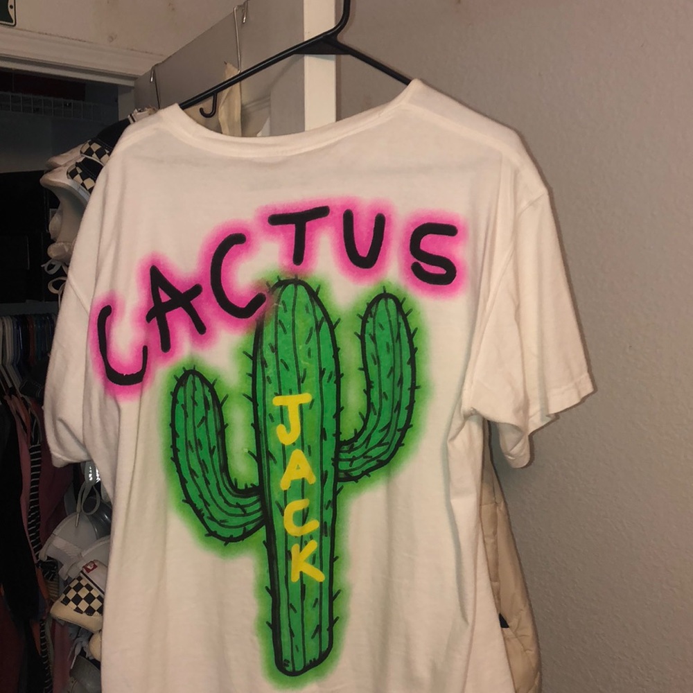 Cactus jack tee shirt